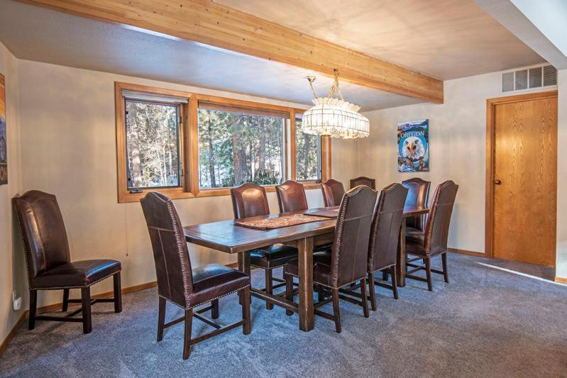 Deschutes Riverfront Home Sunriver Zewnętrze zdjęcie